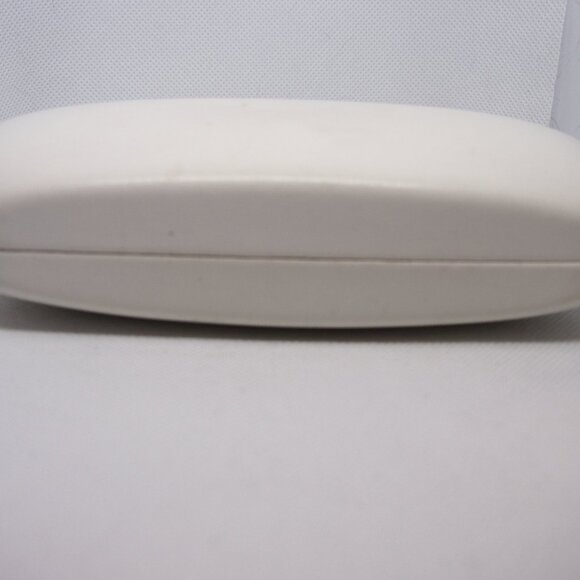 YvesSaintLaurent  White/Black Interior Eyeglass Case Only - Picture 3 of 12